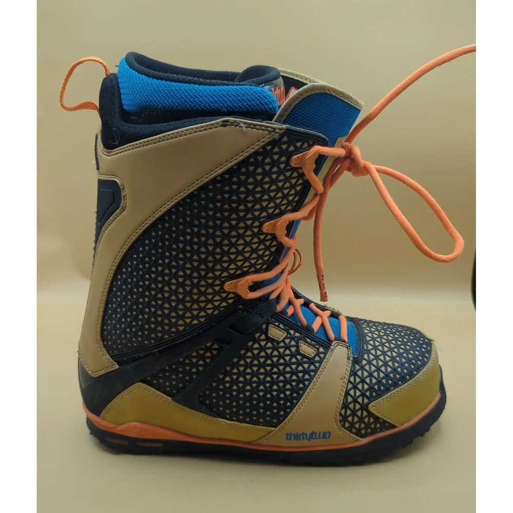 Thirty Two pre owned
